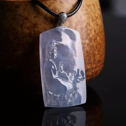 知道翡翠牌子有很多种主题，但你了解翡翠牌子的价格分级吗？  第17张