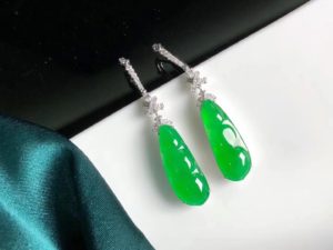 翡翠两用款戒指图片色阳鲜丽翡翠耳饰   第2张