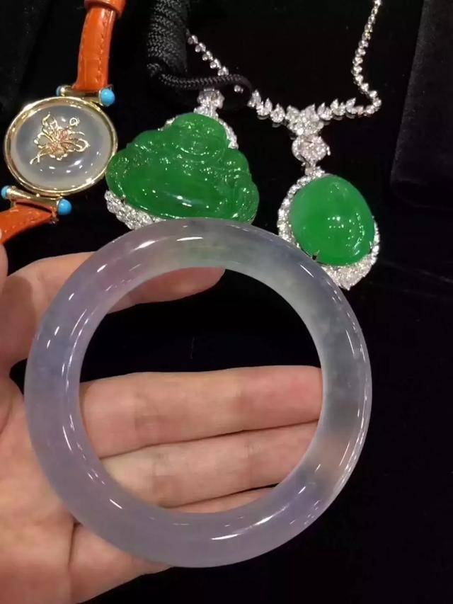 翡翠a货水滴形翡翠种水以及它的分类知多少？初学者快看这里   第2张