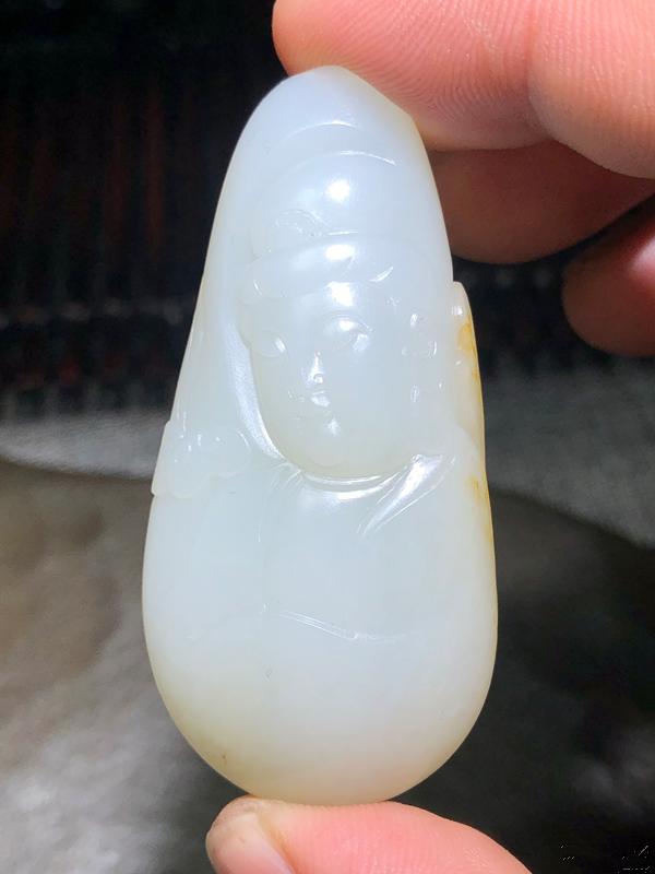 和田玉“白色”最贵？别逗了都是炒作！这个色才是和田玉“王者”  第3张