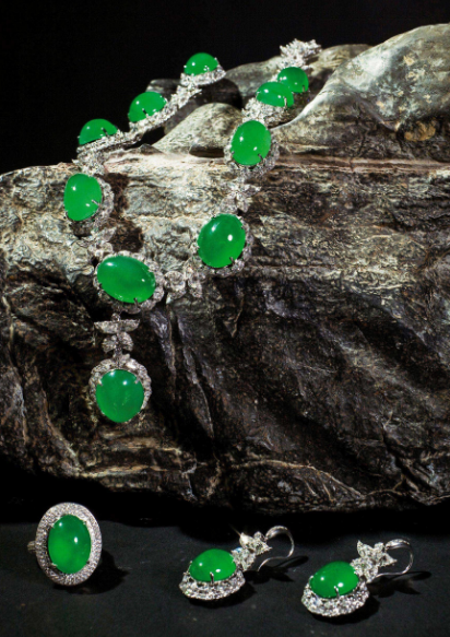 玻璃种翡翠市场行情走向将会如何？  第3张