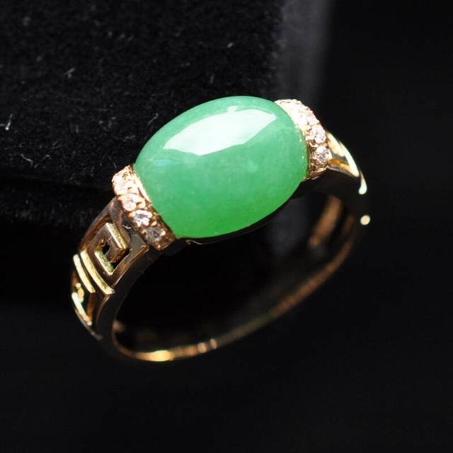 黑色翡翠挂件手编绳子听说翡翠的价格会大跌？你想要知道的真相都在这里了！  第4张