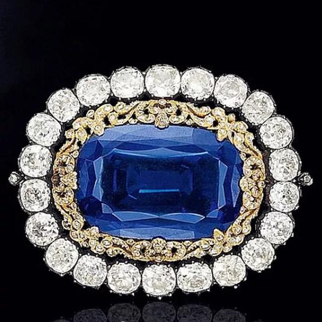 能切出高货的翡翠原石公斤料价格即将面临封矿的“绝产”宝石，这些宝石可能要涨价了  第10张