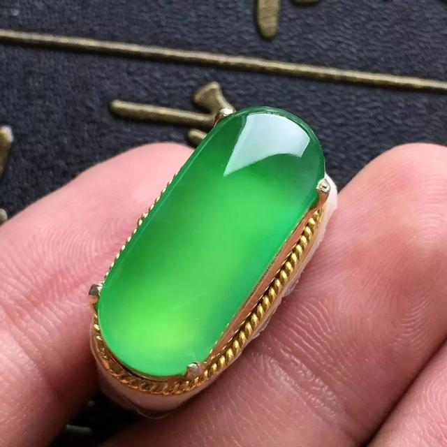 翡翠界“四大天王”，贵到让你怀疑人生……  第10张