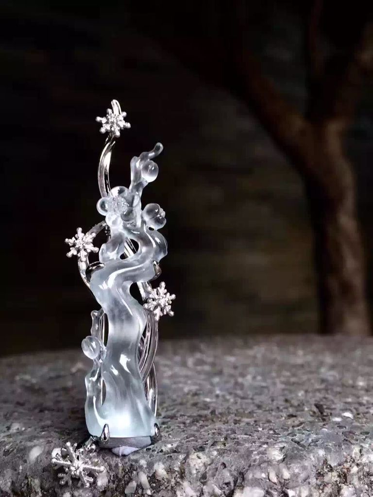 翡翠还会继续涨？接下来会怎么样呢  第2张