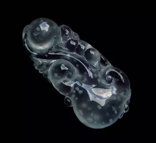 什么是翡翠中的木那料？木那料有什么特点？市场价值如何？  第18张