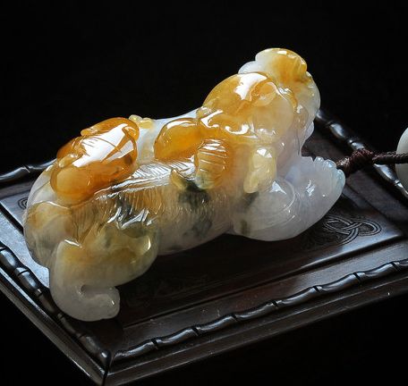 是不是所有的A货翡翠都很贵？几百元的翡翠能买吗？  第8张