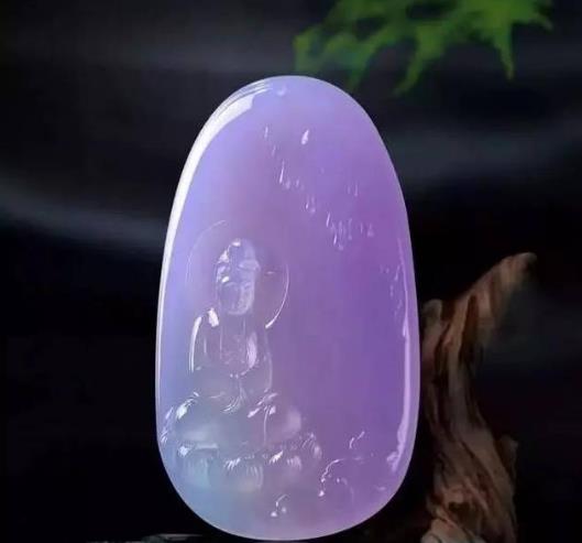 你有没有发现2010年之后，紫罗兰翡翠价格越来越高，这是为何？  第1张