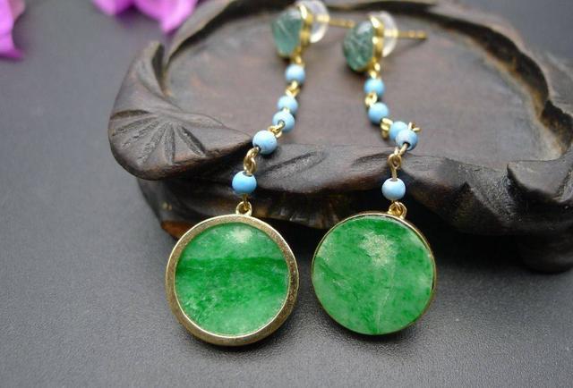 从备受瞩目到遭人嫌弃，经历高开低走后，白色翡翠终于再次逆袭！  第13张