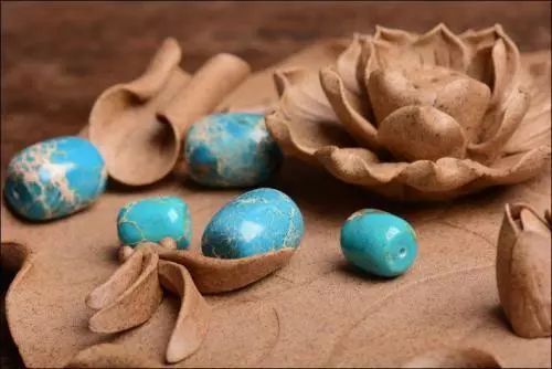 好看又便宜？这些翡翠玉石要分清  第10张