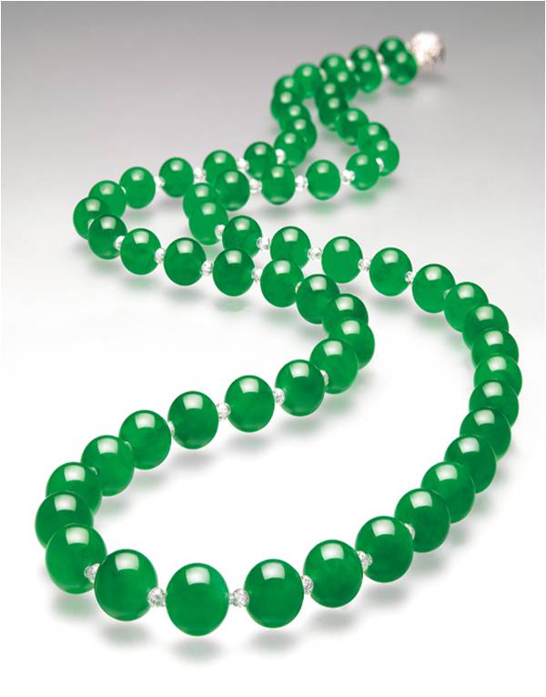 翡翠国际拍卖行情的神秘面纱就是这样！  第13张