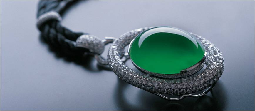 翡翠国际拍卖行情的神秘面纱就是这样！  第4张