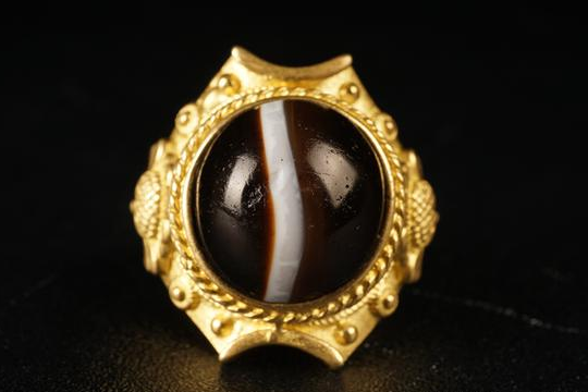 玛瑙的未来只有南红？这3种经典、古老、价值连城的玛瑙不甘示弱  第5张