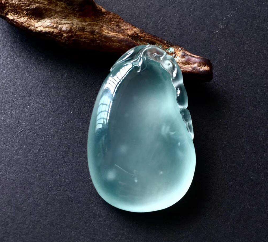 翡翠半岛房豆网后疫情时代，翡翠行业将何去何从？五大关键词值得注意  第21张