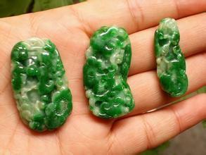 豆种翡翠就是低端翡翠吗？有的豆种比玻璃种还贵呢！  第18张