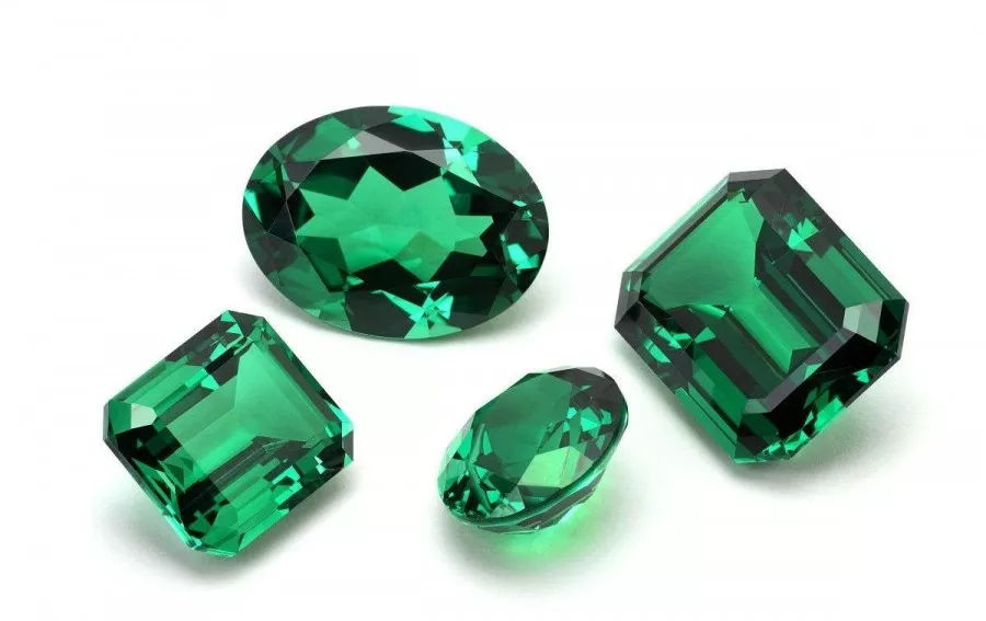 5655克拉的祖母绿有多大？看过即拥有……  第2张