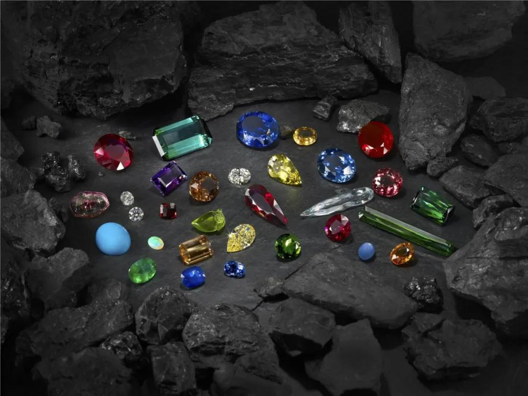 彩色宝石成为增值最快的珠宝之一  第1张