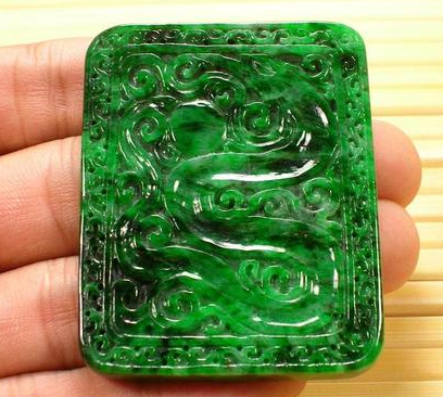 翡翠知识之铁龙生翡翠  第6张