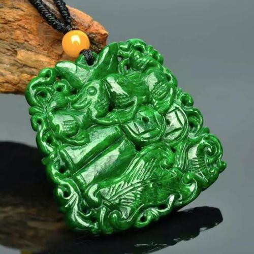 买玉翡翠手镯满绿翡翠很贵？听我的，你也可以买得起！  第2张