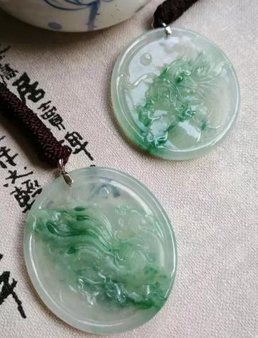 如何保养翡翠糯冰种翡翠切涨不容易，却可以靠手镯芯大涨一次！  第7张