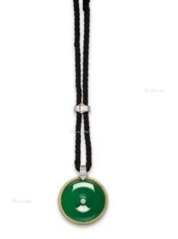 列举2018年翡翠拍卖行情，对比看看你手中的翡翠价值几何  第5张