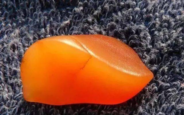 不断升值的金丝玉 ，未来不可估量  第6张