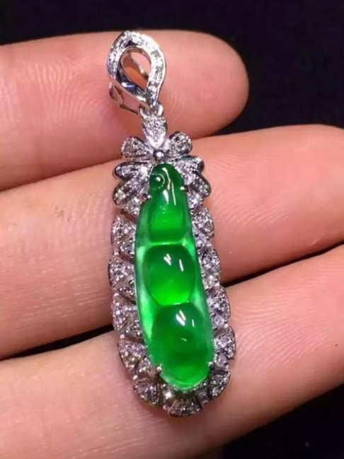 怎么判断真伪翡翠？ 