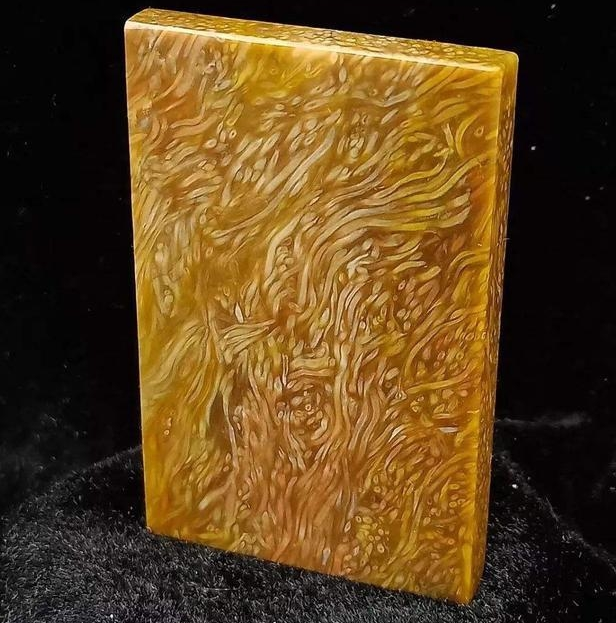 现在文玩市场又出现一种新的玉石——桫椤玉  第2张