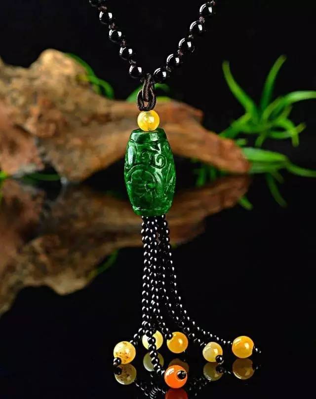 被低估满绿翡翠新种,升值空间巨大 第7张