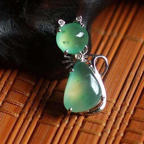 怎么鉴别黄翡翠木那种翡翠价格又起飞了  第6张