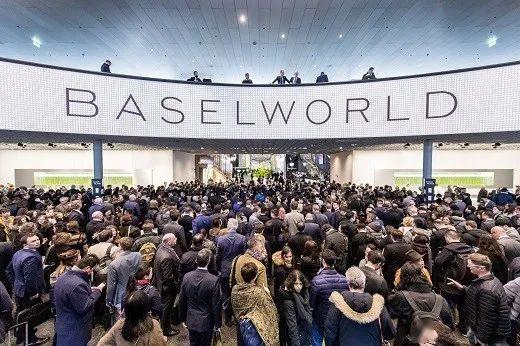 实物黄金需求还在等待但金价已经起飞  第3张