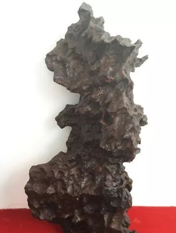 2020年陨石市场大发展，让百姓买的起才是硬道理！  第1张