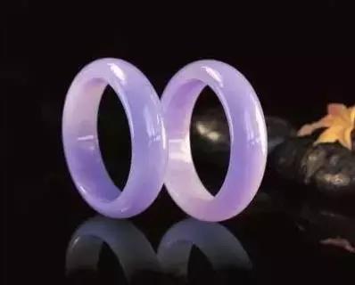 七种不同颜色翡翠，七种不同的寓意，你喜欢哪一种？  第3张