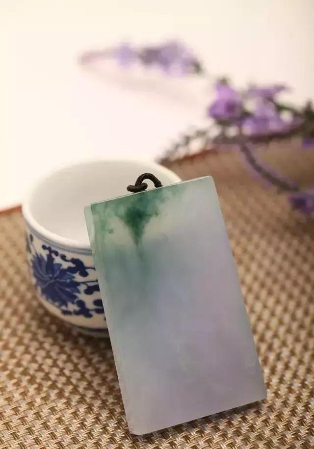 知道翡翠牌子有很多种主题，但你了解翡翠牌子的价格分级吗？  第8张