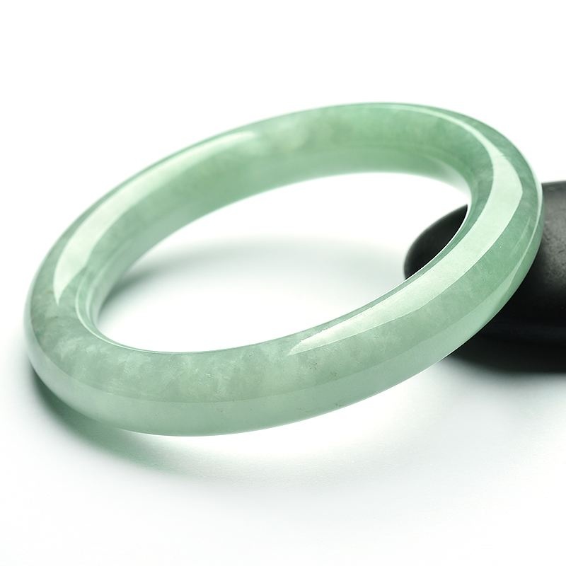 价格最亲民的翡翠之一，豆种  第5张