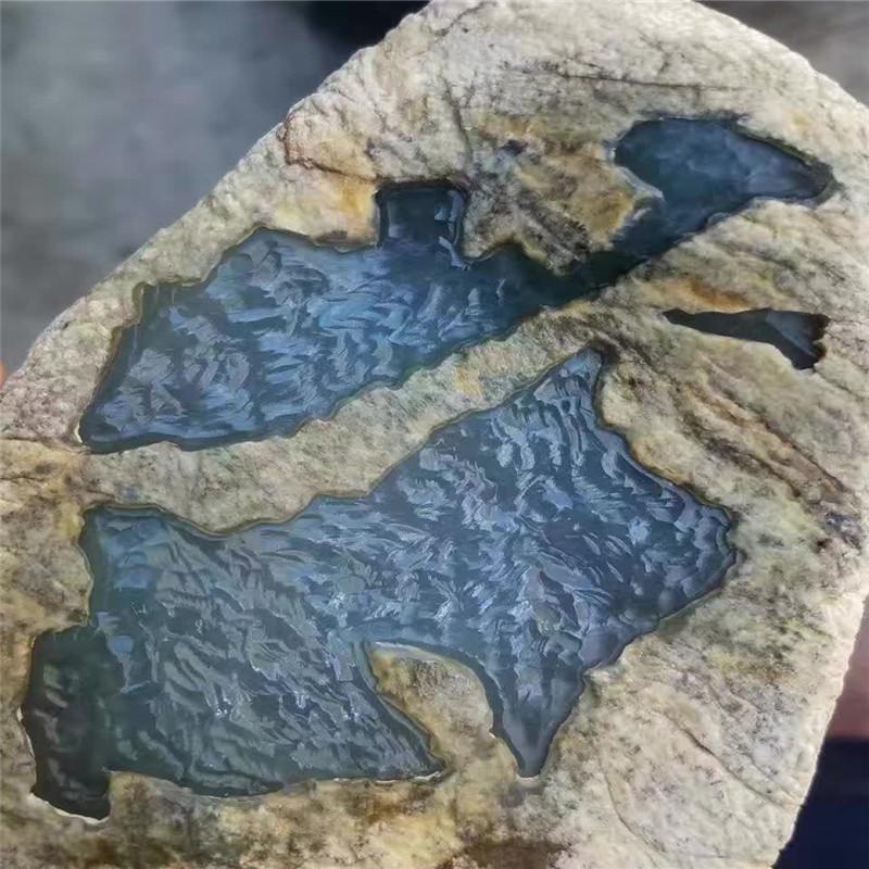 深度剖析，未来几年翡翠原石价格将会持续上涨，你怎么看？  第2张