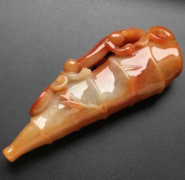 翡翠手镯圈口磨损红色的翡翠为什么称为红翡，而不是红翡翠？原来它是一种次生色  第9张