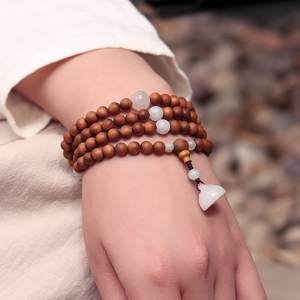 a货翡翠价格玉佛珠哪些人不适合戴？玉佛珠配戴方法   第2张