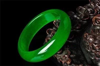 翡翠界“四大天王”，贵到让你怀疑人生……  第11张