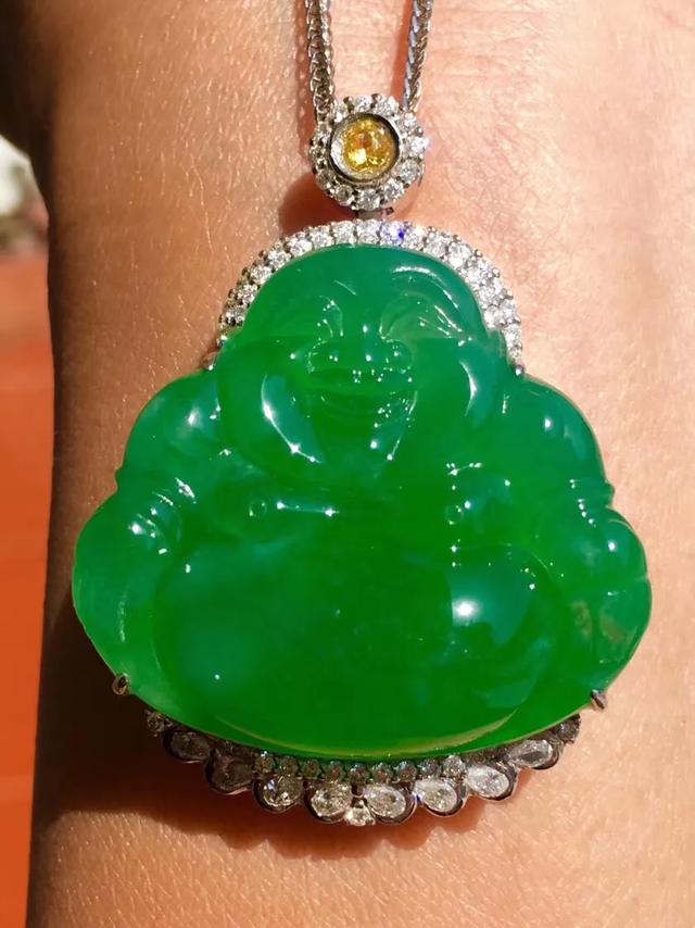 怎么看翡翠老不老A货翡翠便宜到烂大街？如今十几块就能入手？  第6张