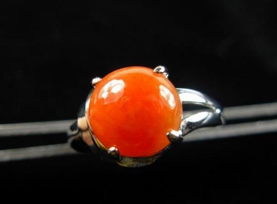 貔貅翡翠吊坠男红翡能卖五百万？原来“中国红”的价值辣么高  第6张