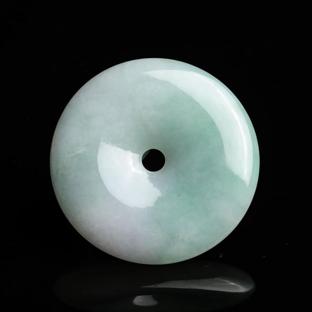 都是糯种翡翠，为什么还要区分糯化和糯冰，看完你就明白了  第1张