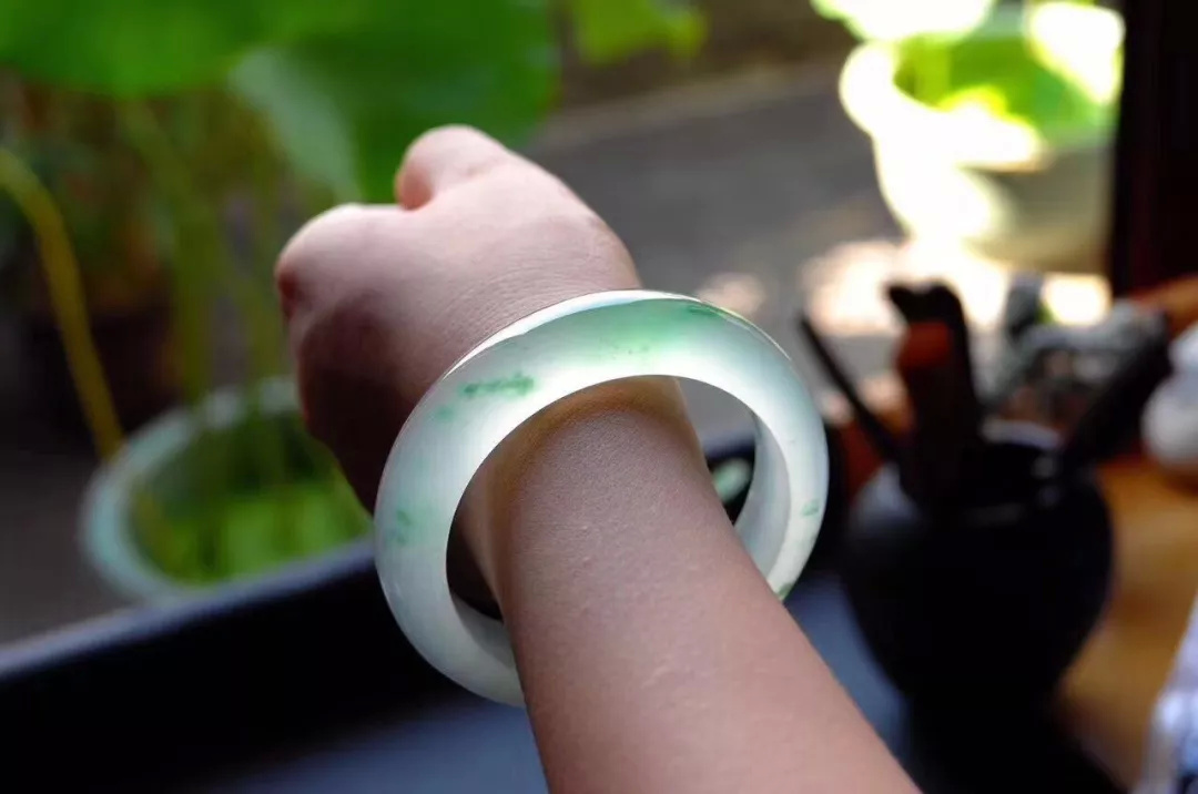 不可不知，翡翠到底是怎样定价的？  第1张