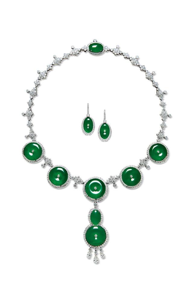 从各大秋拍看今年翡翠投资收藏趋势  第8张