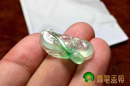 翡翠分多少种？翡翠的颜色有几种   第3张