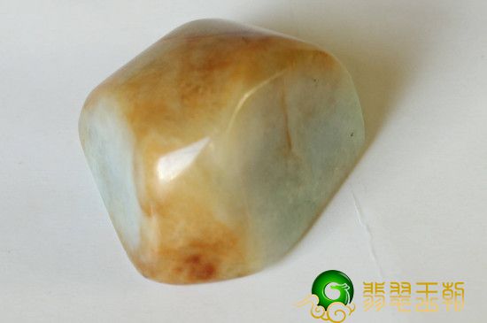 翡翠原石有裂怎么办?应该怎么处理比较好呢?   第3张