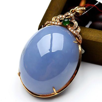 关于紫罗兰翡翠的尴尬处境，为什么有些商家不愿意卖  第1张