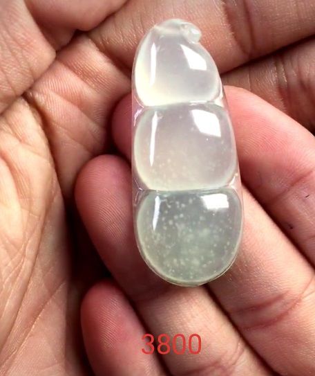 怎么鉴别黄翡翠木那种翡翠价格又起飞了  第4张