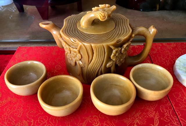 玛瑙第一镇：疫情后生意惨淡，水胆玛瑙白菜价，玛瑙这行业怎么了  第23张