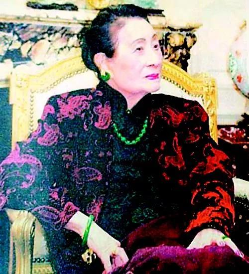 出口翡翠手镯价值2亿的翡翠手镯，听说是史上最贵？  第10张